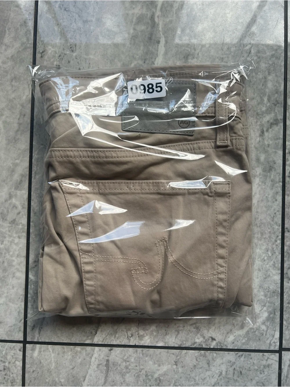 AG Adriano Goldschmied Tellis Modern Slim Pants Beige Khaki Italian Fabric 33x30